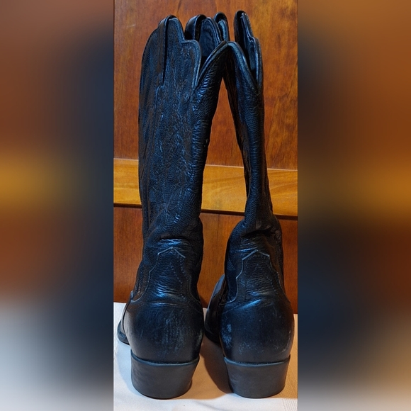 TWISTED X Leather cowboy boots.  Black with black stitching. Size 7 1/2 - Picture 4 of 8
